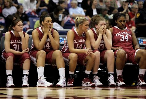 Sooners women's basketball - Feb 1, 2024 · NORMAN — If OU women's basketball had fear 40 days ago, it's gone now.. The Sooners have proven that repeatedly during their red-hot start in Big 12 play. Wednesday, they put an exclamation ... 